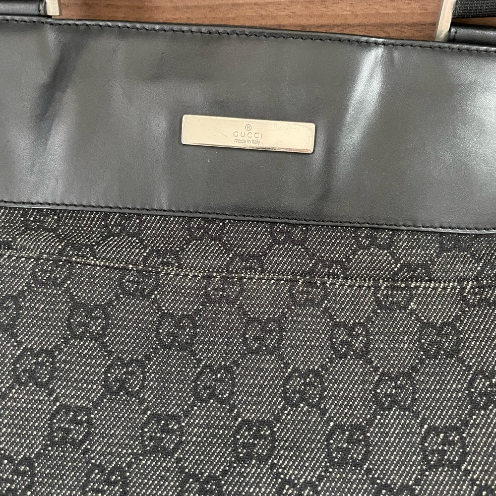 Gucci adjustable shoulder bag - Picture 2 of 10